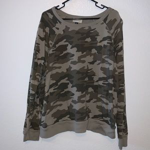 Camo sweatshirt